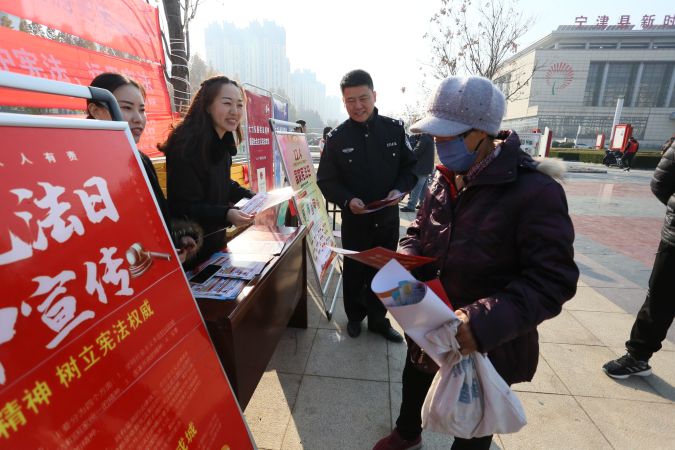 图三